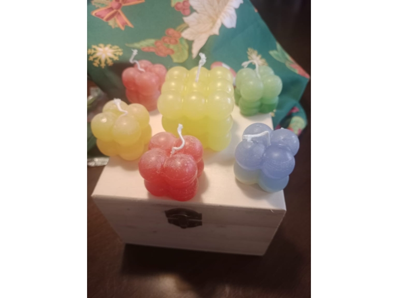 Pack 5 velas (1 grande y 4 medianas) con caja de madera grande