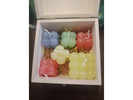 Pack 5 velas (1 grande y 4 medianas) con caja de madera grande