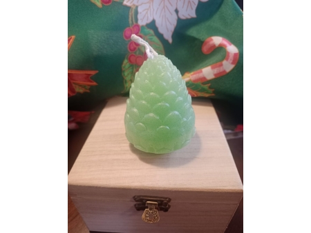 Vela Piñon grande con cajita de madera de regalo