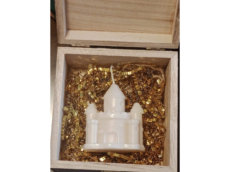 Vela "Castillo" mas Caja de Madera de Regalo